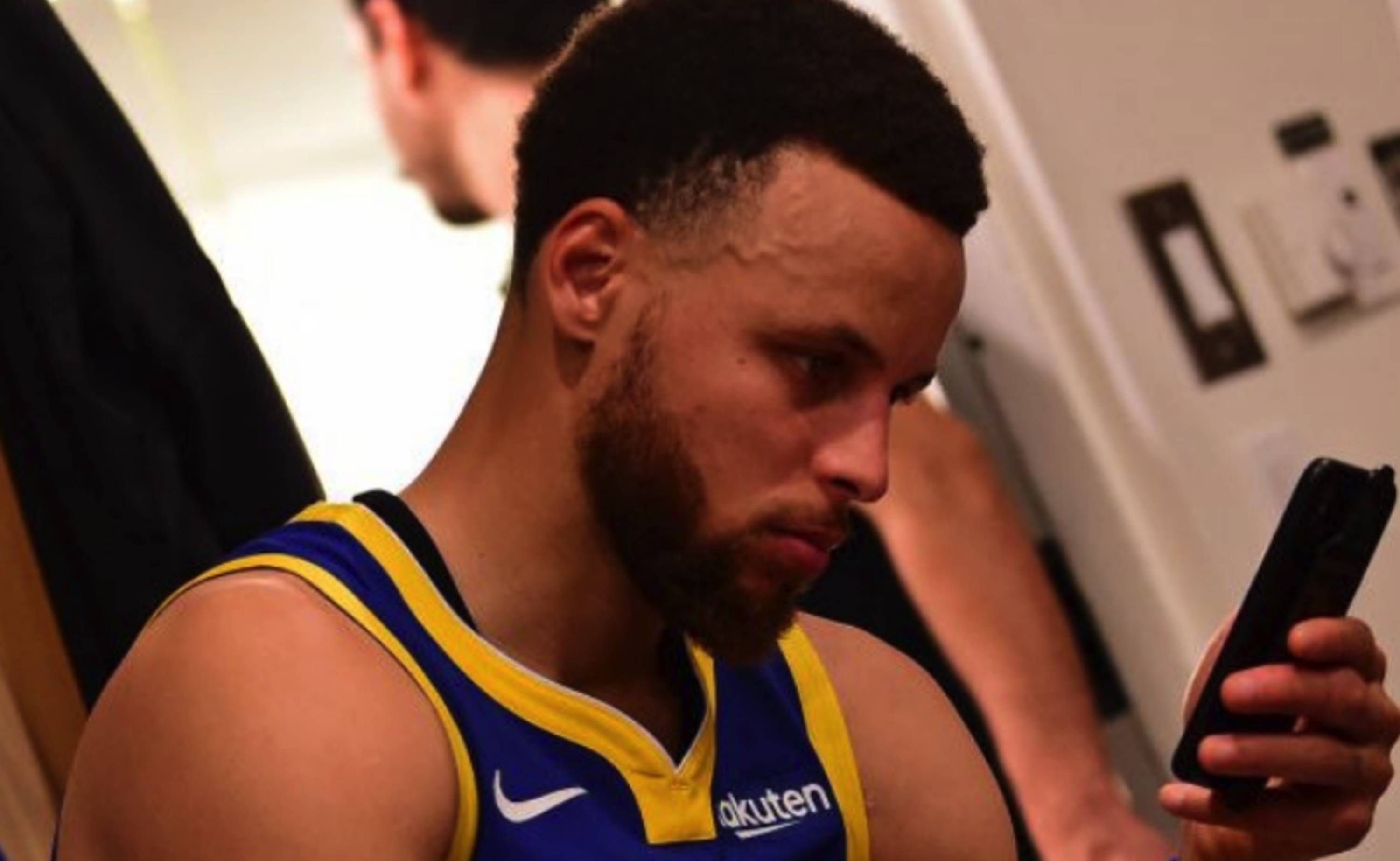 足总杯倒计时；勒沃库森今晨内部沟通；细节引发关注；更衣室稳定；训练强度明显提升(勒沃库森补时绝平)